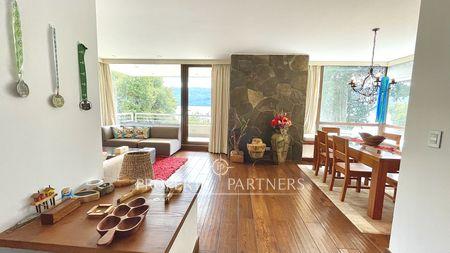 Departamento en La Península de Pucón con vista espectacular y entorno natural incomparable en Cautín, Región de Araucanía Departamento en La Península de Pucón con vista espectacular y entorno natural incomparable en Cautín, Región de Araucanía