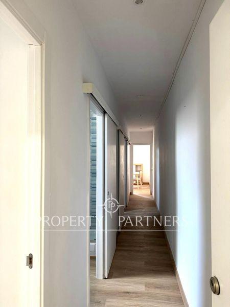 Piso amplio y luminoso de 3 habitaciones en el centro en El Raval, Ciutat Vella, Barcelona, Provincia de Barcelona Piso amplio y luminoso de 3 habitaciones en el centro en El Raval, Ciutat Vella, Barcelona, Provincia de Barcelona