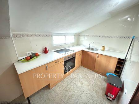 ¿Una casa o dos? ¡Tú eliges! Casa en Carrer Xiva,L'Eliana en Provincia de Valencia ¿Una casa o dos? ¡Tú eliges! Casa en Carrer Xiva,L'Eliana en Provincia de Valencia