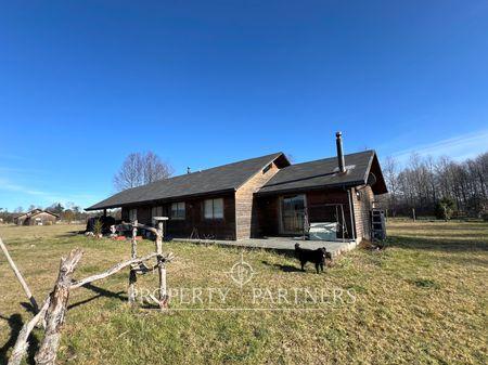 Hermosa casa en parcela ubicada a 6 km de Villarrica camino a Lican Ray  en Villarrica, Región de Araucania Hermosa casa en parcela ubicada a 6 km de Villarrica camino a Lican Ray  en Villarrica, Región de Araucania
