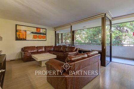 Plaza Perú Isidora Goyenechea Amplio departamento en El Golf, Las Condes, Región Metropolitana Plaza Perú Isidora Goyenechea Amplio departamento en El Golf, Las Condes, Región Metropolitana