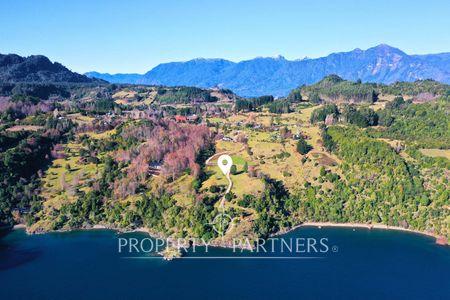 Terreno con excelente vista y acceso al Lago Ranco en Lago Ranco, Región de Los Rios Terreno con excelente vista y acceso al Lago Ranco en Lago Ranco, Región de Los Rios
