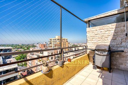 ¡OPORTUNIDAD! Vista despejada, amplio departamento en calle tranquila en Manquehue Sur, Las Condes, Región Metropolitana ¡OPORTUNIDAD! Vista despejada, amplio departamento en calle tranquila en Manquehue Sur, Las Condes, Región Metropolitana