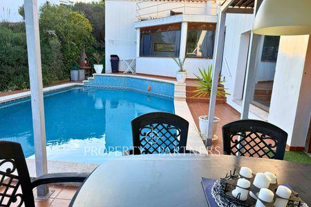Vivienda unifamiliar con parcela de 500 m² y piscina en Cala Llonga, Mahón, Menorca en Mahón, Menorca, Islas Baleares Vivienda unifamiliar con parcela de 500 m² y piscina en Cala Llonga, Mahón, Menorca en Mahón, Menorca, Islas Baleares