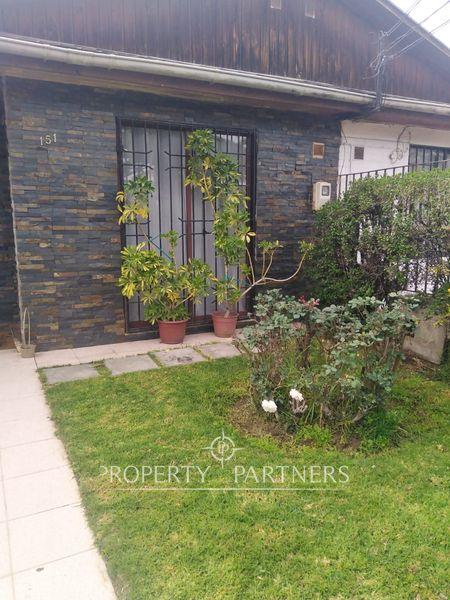 Se vende linda y bien ubicada casa en la comuna de Maipu. en Maipu, Región Metropolitana Se vende linda y bien ubicada casa en la comuna de Maipu. en Maipu, Región Metropolitana