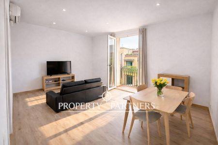 Piso amplio y luminoso de 3 habitaciones en el centro en El Raval, Ciutat Vella, Barcelona, Provincia de Barcelona Piso amplio y luminoso de 3 habitaciones en el centro en El Raval, Ciutat Vella, Barcelona, Provincia de Barcelona