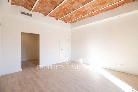 Piso en venta en Passeig de Sant Joan · Plaça Tetuan – Finca clásica con terraza en Dreta de l'Eixample, L'Eixample, Barcelona, Provincia de Barcelona Piso en venta en Passeig de Sant Joan · Plaça Tetuan – Finca clásica con terraza en Dreta de l'Eixample, L'Eixample, Barcelona, Provincia de Barcelona