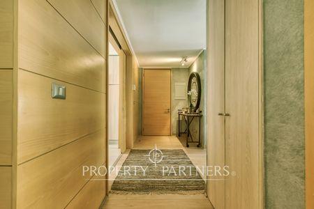 Estupendo departamento , con terminaciones de primer nivel, en exclusivo sector de Las Condes, 2D2B 3E1B a pasos del parque Juan Pablo II en Hermanos Cabot, Las Condes, Región Metropolitana Estupendo departamento , con terminaciones de primer nivel, en exclusivo sector de Las Condes, 2D2B 3E1B a pasos del parque Juan Pablo II en Hermanos Cabot, Las Condes, Región Metropolitana