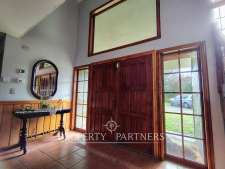 Gran casa en venta, Las Vegas de Chamiza en Puerto Montt, Región de Los Lagos Gran casa en venta, Las Vegas de Chamiza en Puerto Montt, Región de Los Lagos
