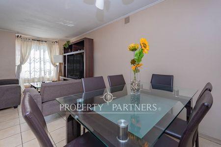 Casa modelo Viena en Ciudad del sol. en Ciudad del Sol, Puente Alto, Región Metropolitana Casa modelo Viena en Ciudad del sol. en Ciudad del Sol, Puente Alto, Región Metropolitana