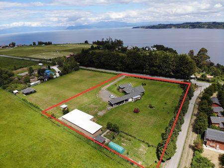 Espectacular casa de 2 pisos a minutos de la costanera de Frutillar Bajo en Frutillar, Región de Los Lagos Espectacular casa de 2 pisos a minutos de la costanera de Frutillar Bajo en Frutillar, Región de Los Lagos