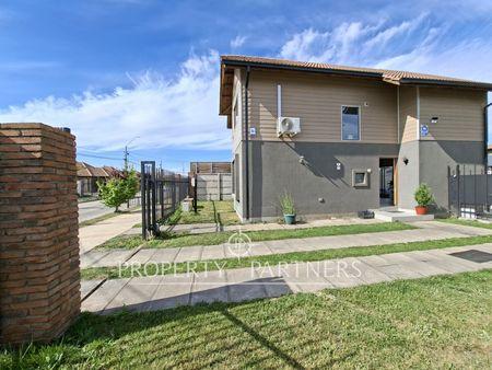 Exclusiva casa en Hacienda La Esmeralda en Villa Esmeralda, Talca, Provincia de Talca, Región de Maule Exclusiva casa en Hacienda La Esmeralda en Villa Esmeralda, Talca, Provincia de Talca, Región de Maule