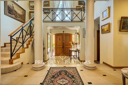 Estilo francés contemporáneo en Las Brisas de Chicureo en Las Brisas, Colina, Región Metropolitana Estilo francés contemporáneo en Las Brisas de Chicureo en Las Brisas, Colina, Región Metropolitana