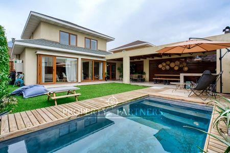 Venta de Hermosa casa en sector de Quilin Sur Peñalolén en Peñalolén, Región Metropolitana Venta de Hermosa casa en sector de Quilin Sur Peñalolén en Peñalolén, Región Metropolitana