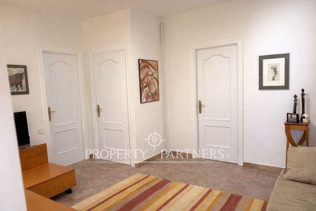 Luminoso ático en venta - Amueblado con vistas a la Sagrada Familia en Barcelona, Provincia de Barcelona Luminoso ático en venta - Amueblado con vistas a la Sagrada Familia en Barcelona, Provincia de Barcelona