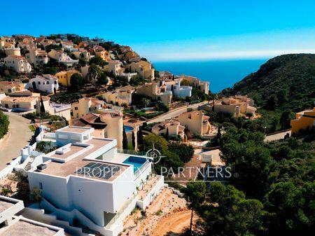 Villa de nueva construcción en venta en Cumbre Del Sol en Provincia de Valencia Villa de nueva construcción en venta en Cumbre Del Sol en Provincia de Valencia