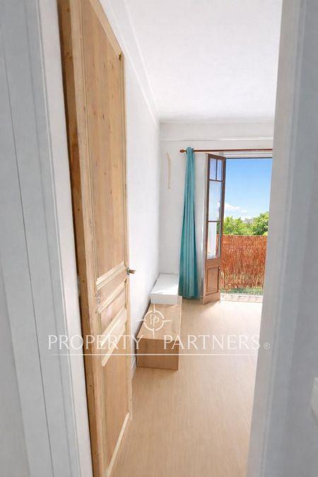 Luminoso piso con balcón a pasos de Hospital de Sant Pau – L’Eixample en Barcelona, Provincia de Barcelona Luminoso piso con balcón a pasos de Hospital de Sant Pau – L’Eixample en Barcelona, Provincia de Barcelona