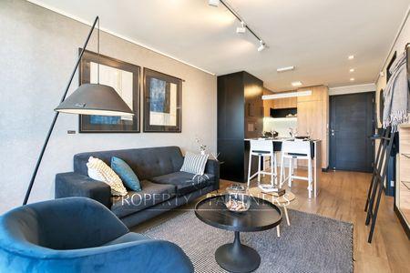 Departamento a estrenar 1D 1B cocina equipada, sector residencial en Las Tranqueras, Las Condes, Región Metropolitana Departamento a estrenar 1D 1B cocina equipada, sector residencial en Las Tranqueras, Las Condes, Región Metropolitana