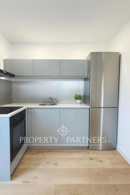 Acogedor piso junto al Metro Santa Eulalia en Sants-Badal, Sants-Montjuïc, Barcelona, Provincia de Barcelona Acogedor piso junto al Metro Santa Eulalia en Sants-Badal, Sants-Montjuïc, Barcelona, Provincia de Barcelona