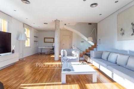 Magnífico chalet pareado totalmente reformado 5 hab, Rocafort en Provincia de Valencia Magnífico chalet pareado totalmente reformado 5 hab, Rocafort en Provincia de Valencia