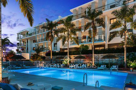 Apartamentos y áticos de obra nueva de 1, 2 y 3 dormitorios con piscina, coworking, gimnasio y garaje en Estepona centro en Estepona, Provincia de Málaga Apartamentos y áticos de obra nueva de 1, 2 y 3 dormitorios con piscina, coworking, gimnasio y garaje en Estepona centro en Estepona, Provincia de Málaga