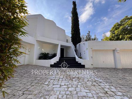 Espectacular casa de 7 habitaciones en Santa Bárbara, Rocafort. en Provincia de Valencia Espectacular casa de 7 habitaciones en Santa Bárbara, Rocafort. en Provincia de Valencia