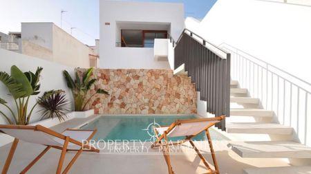 Espectacular casa reformada en el corazón del casco antiguo de Ciutadella de Menorca en Menorca, Islas Baleares Espectacular casa reformada en el corazón del casco antiguo de Ciutadella de Menorca en Menorca, Islas Baleares