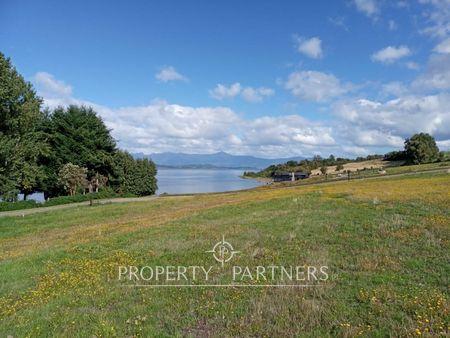 Lakefront plot Futrono, Lago Ranco. en Futrono, Región de Los Rios Lakefront plot Futrono, Lago Ranco. en Futrono, Región de Los Rios