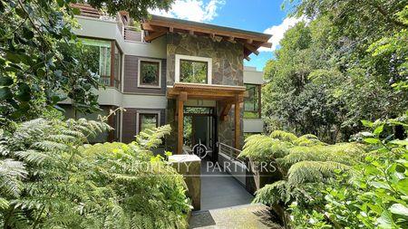 Departamento en La Península de Pucón con vista espectacular y entorno natural incomparable en Cautín, Región de Araucanía Departamento en La Península de Pucón con vista espectacular y entorno natural incomparable en Cautín, Región de Araucanía