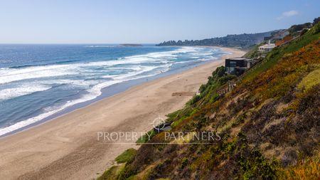 Primera línea Condominio Beranda en Cachagua, Zapallar, Región de Valparaíso Primera línea Condominio Beranda en Cachagua, Zapallar, Región de Valparaíso