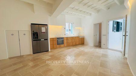 Exquisita casa recién reformada lista para estrenar en Mahon en Mahón, Menorca, Islas Baleares Exquisita casa recién reformada lista para estrenar en Mahon en Mahón, Menorca, Islas Baleares