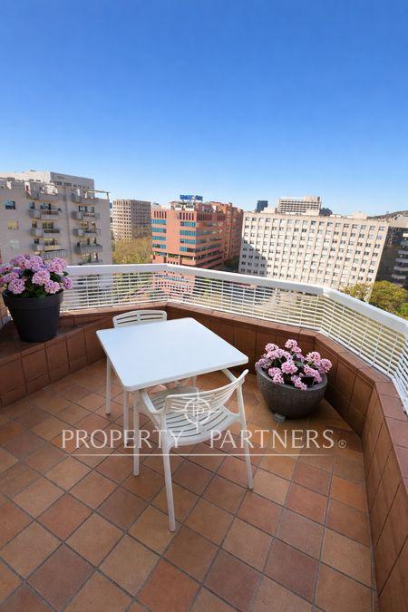 Piso amueblado con terraza y parking opcional en zona Diagonal – Av. de Sarrià en Les Corts, Les Corts, Barcelona, Provincia de Barcelona Piso amueblado con terraza y parking opcional en zona Diagonal – Av. de Sarrià en Les Corts, Les Corts, Barcelona, Provincia de Barcelona