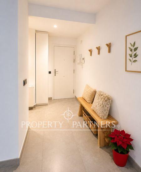 Piso Reformado con Terraza, Zona Comunitaria y Parking en Sant Joan Despí en Les Corts, Barcelona, Provincia de Barcelona Piso Reformado con Terraza, Zona Comunitaria y Parking en Sant Joan Despí en Les Corts, Barcelona, Provincia de Barcelona