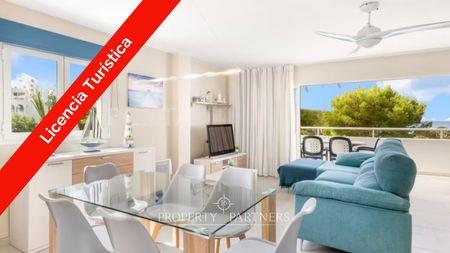 Apartment with sea views and tourism license on the first line of the beach in Santo Tomás, Menorca. en Es Migjorn Gran, Menorca, Islas Baleares Apartment with sea views and tourism license on the first line of the beach in Santo Tomás, Menorca. en Es Migjorn Gran, Menorca, Islas Baleares
