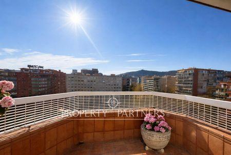 Piso amueblado con terraza y parking opcional en zona Diagonal – Av. de Sarrià en Les Corts, Les Corts, Barcelona, Provincia de Barcelona Piso amueblado con terraza y parking opcional en zona Diagonal – Av. de Sarrià en Les Corts, Les Corts, Barcelona, Provincia de Barcelona